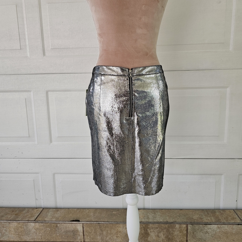 Alice + Olivia Caitlin Silver Metallic Leather Skirt Size 8 Party Glam Holiday - Picture 4 of 14